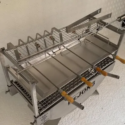 Spit braai: Portable multi-skewer spit braai.